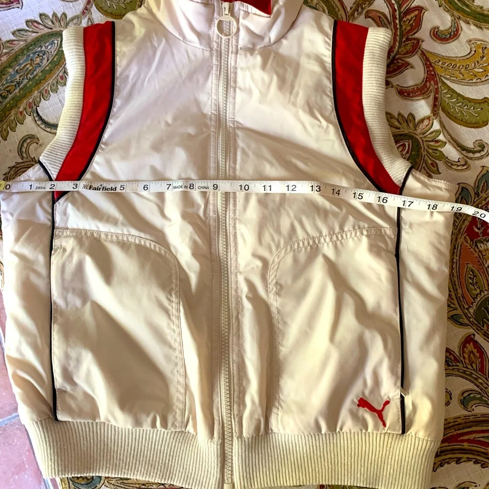 Super Cute Sporty Vintage Puma Puffy Zip‎ Up Crop Vest